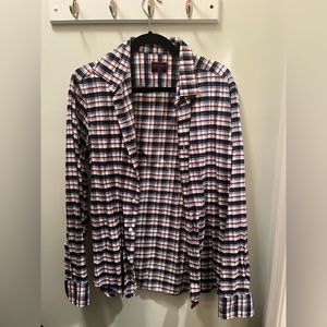 UNTUCKit Button Down Size Large